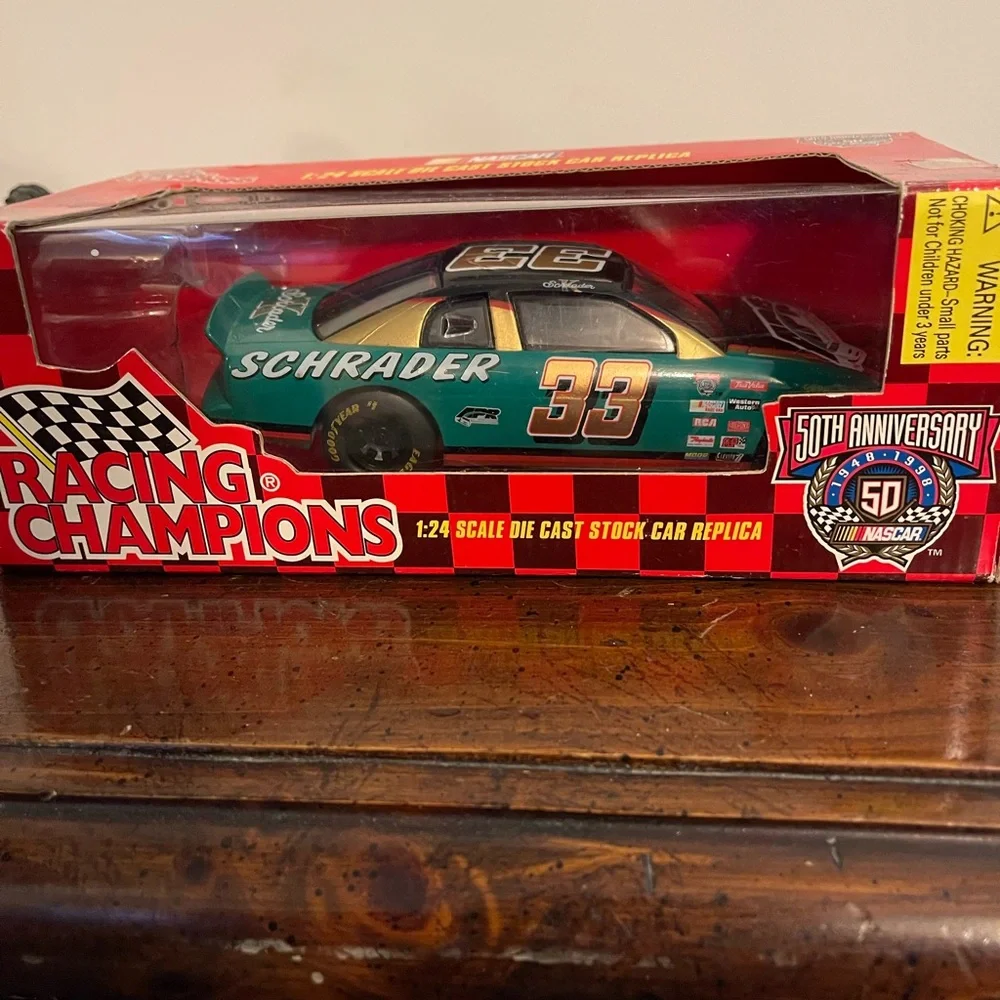 Racing Champions Die Cast Stock Car, Ken Shrader.  New in box! - Picture 2 of 2